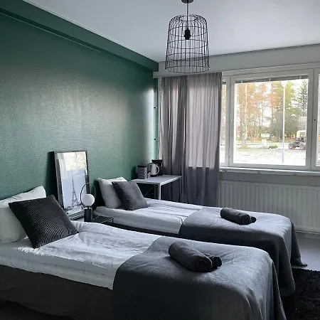 Apartment Iso Huoneisto 4